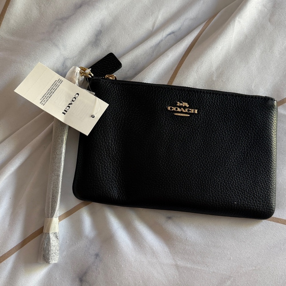 Coach Black Pebbled Leather Pouch nwt